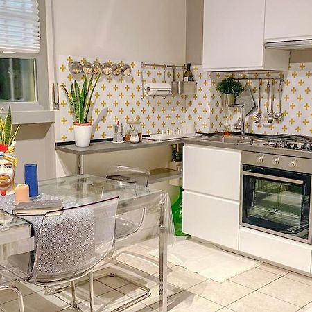 A Casa Di Gin Milano Villa Luaran gambar